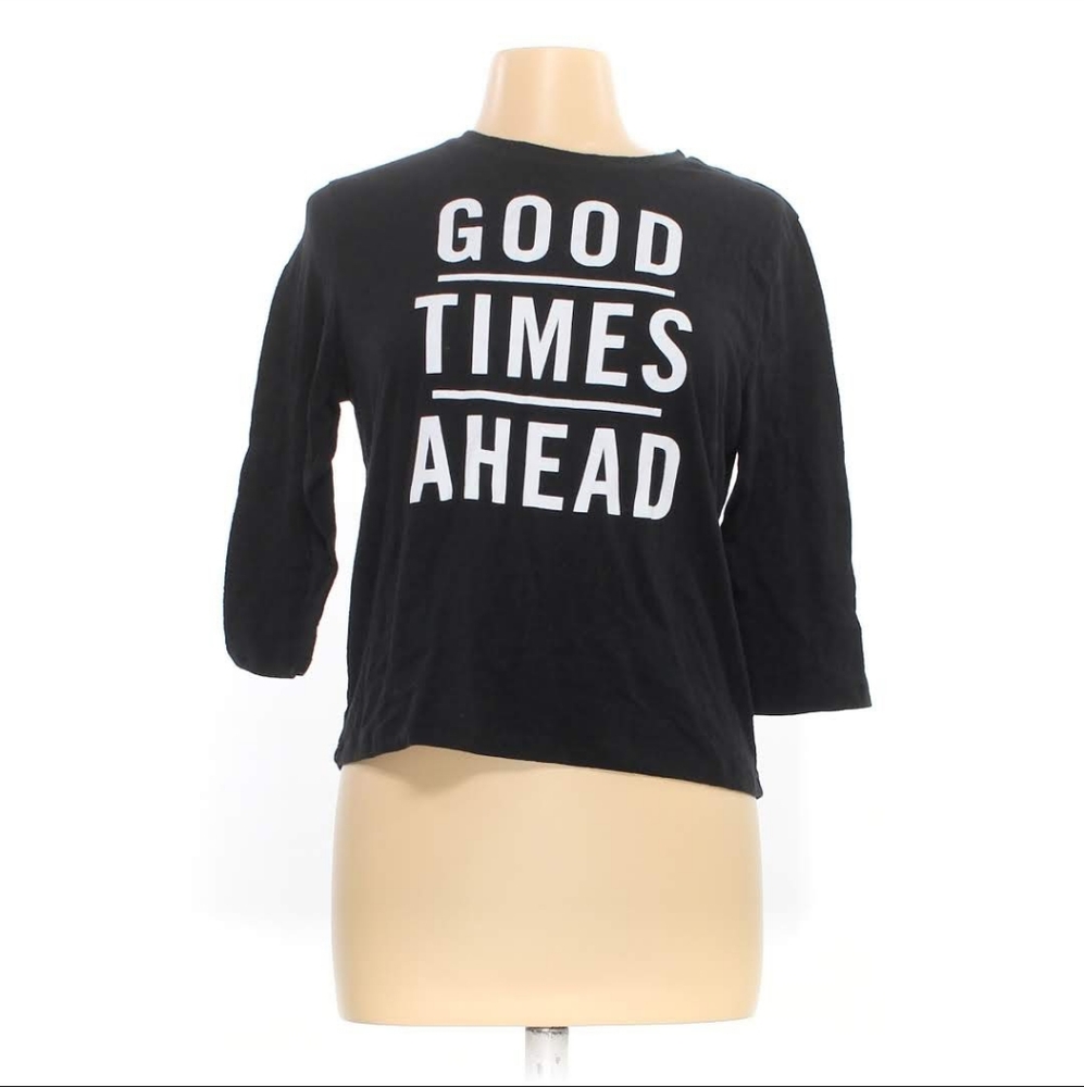 FOREVER 21 T-shirt Top Small